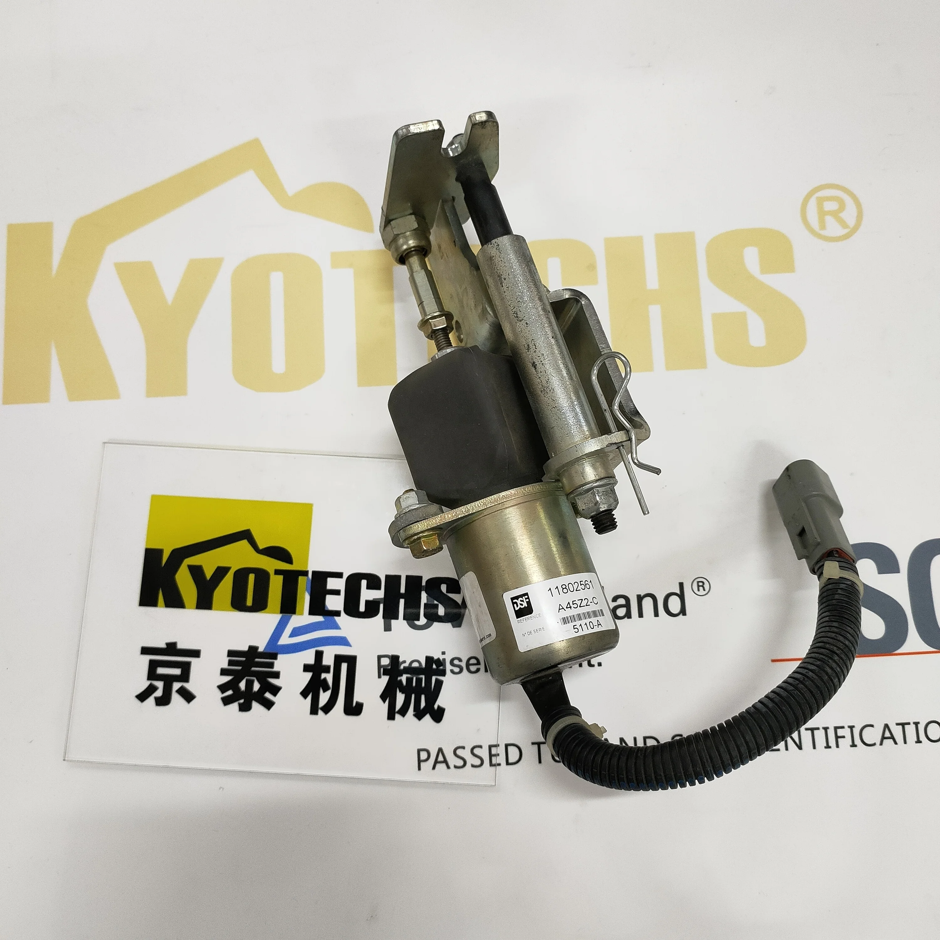 

11802561 12V Solenoid Valve 1751ES-12A3UC11B1 for EC27C EC35C ECR48C ECR38