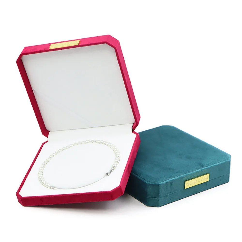 

Jewelry Display Case Simple Jewelry Holder Box Pearl Necklace Packaging Convenient Velvet Jewelry Box For Goddess Day Wedding