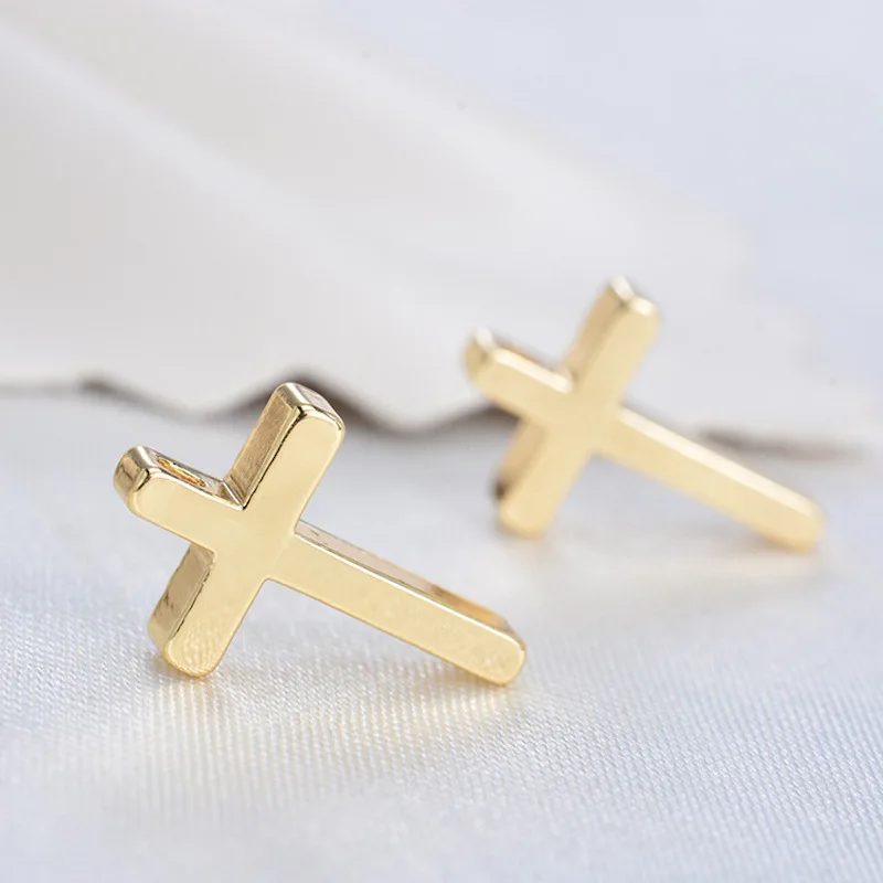 100pcs DIY charm light plating of  bracelet beads pendant insulation color preserving smooth cross pendants