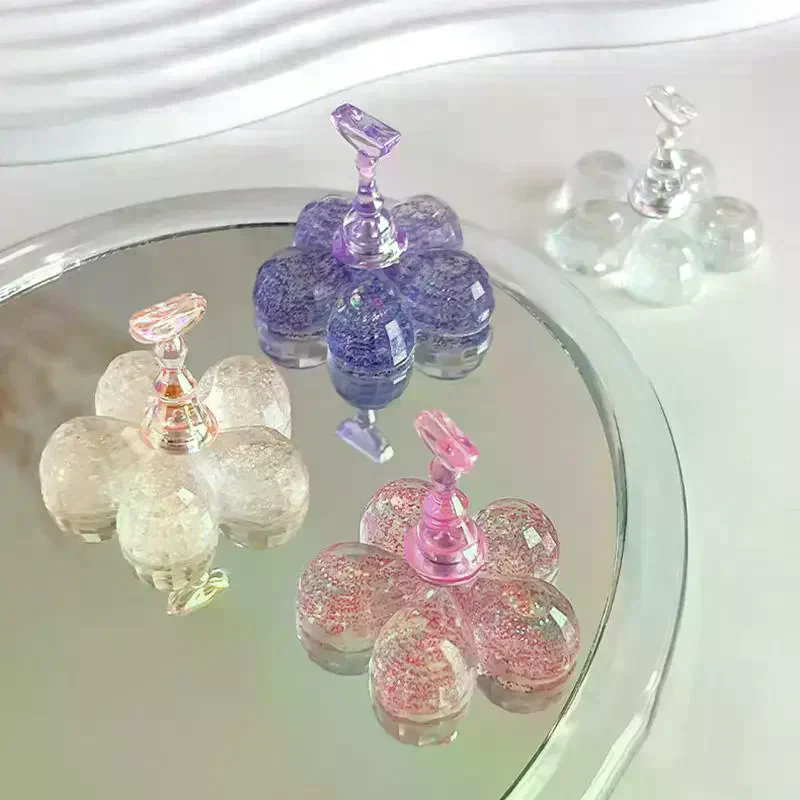 Magnetic Nail Holder Practice Training Display Glitter Sequins Flower Designs Plastic False Nail Tips Stand Manicure Tools 1 Se