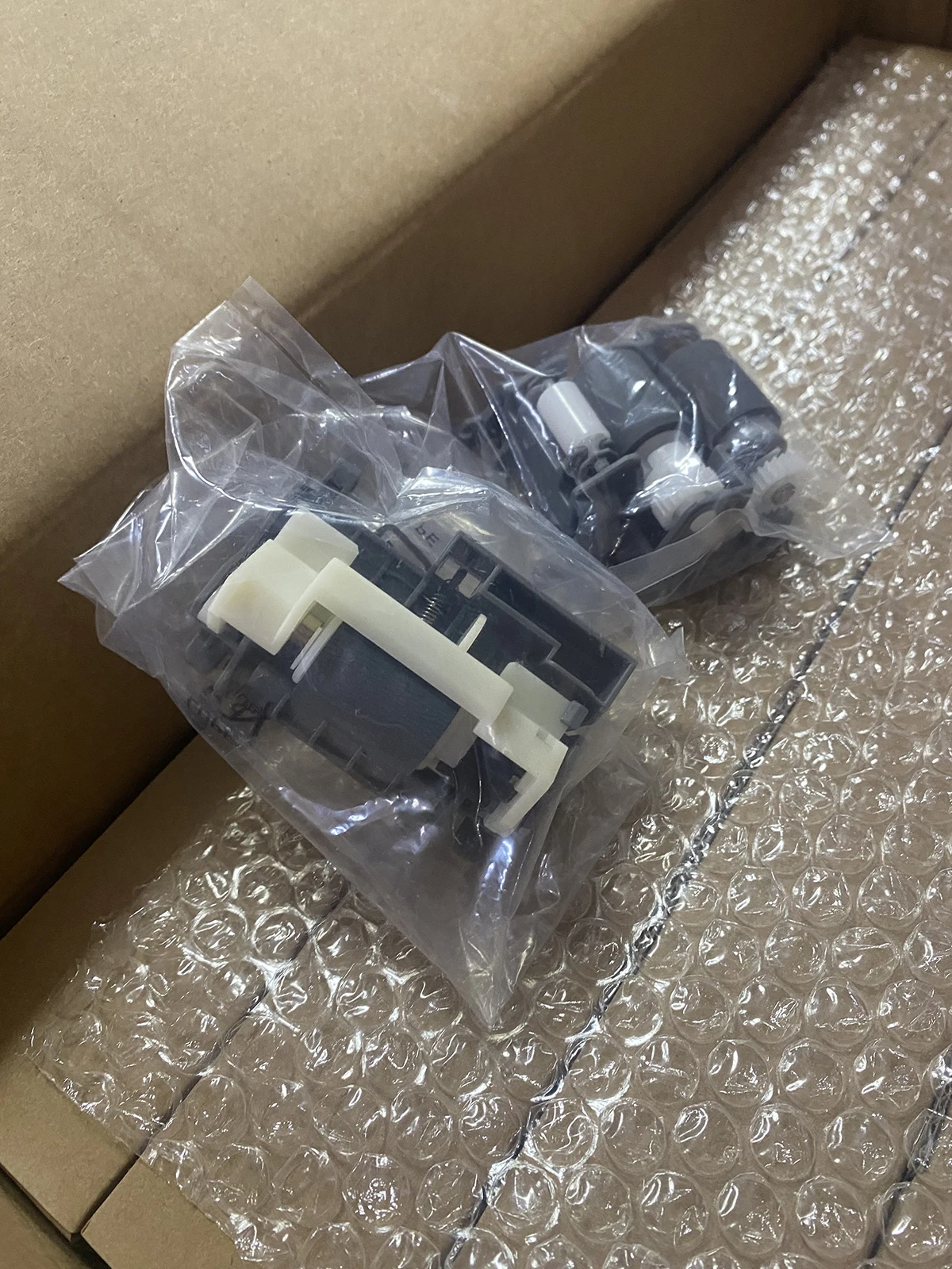 

1X C12C938261 Ролик захвата бумаги для EPSON M5399 M5899 WF C5390 C5890