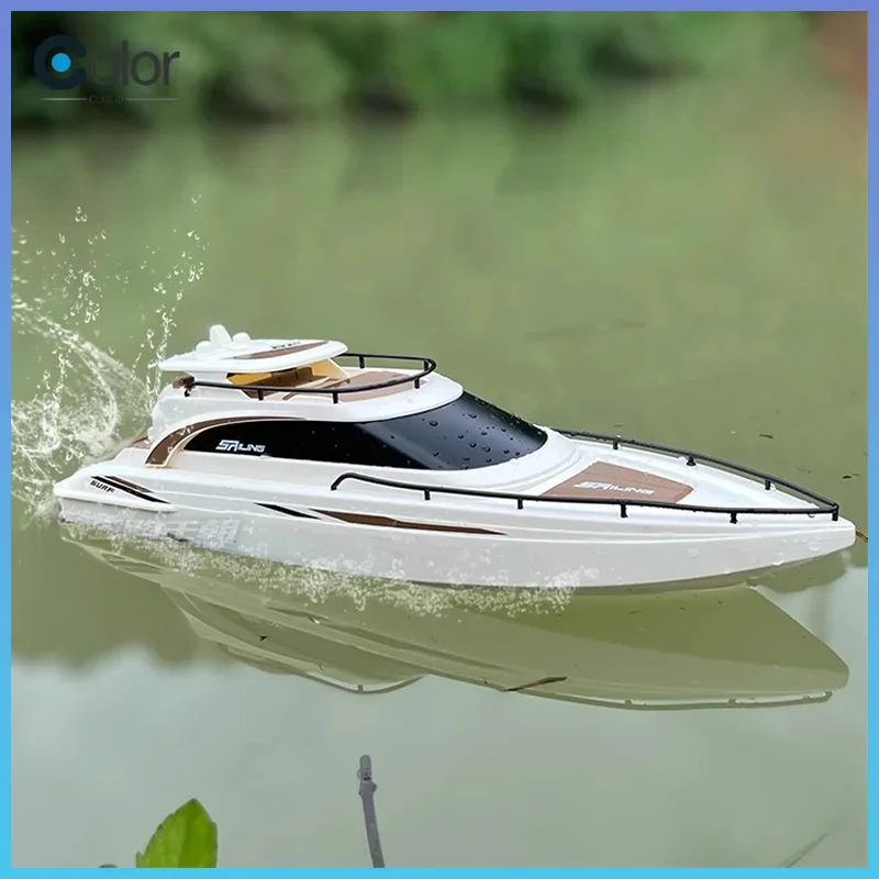 Starlight Barca telecomandata ad alta velocità Yacht giocattolo elettrico Modello di ricarica wireless Nave per ragazzi Divertimento sportivo acquatico