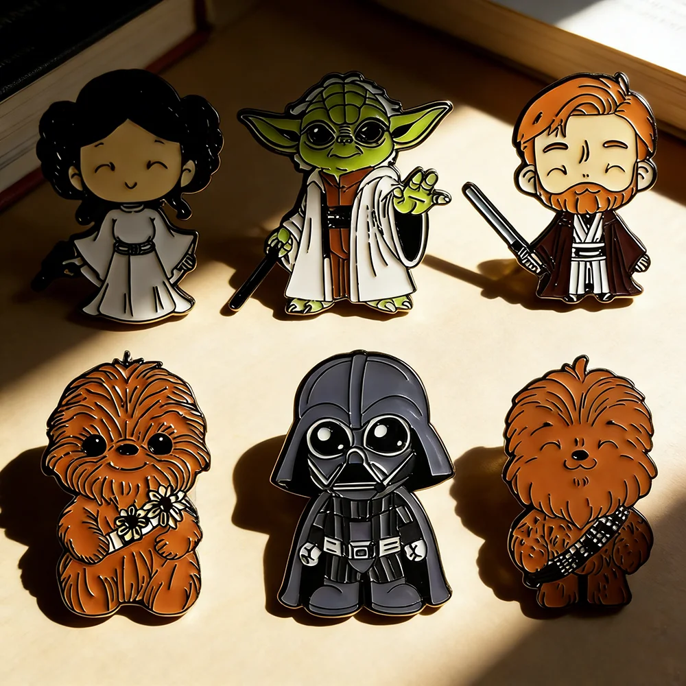 6pcs/set Star Wars Badge Brooches Collectible Sci-Fi Jewelry Darth Vader Leia Organa Solo Yoda Clothing Accessories for Fans
