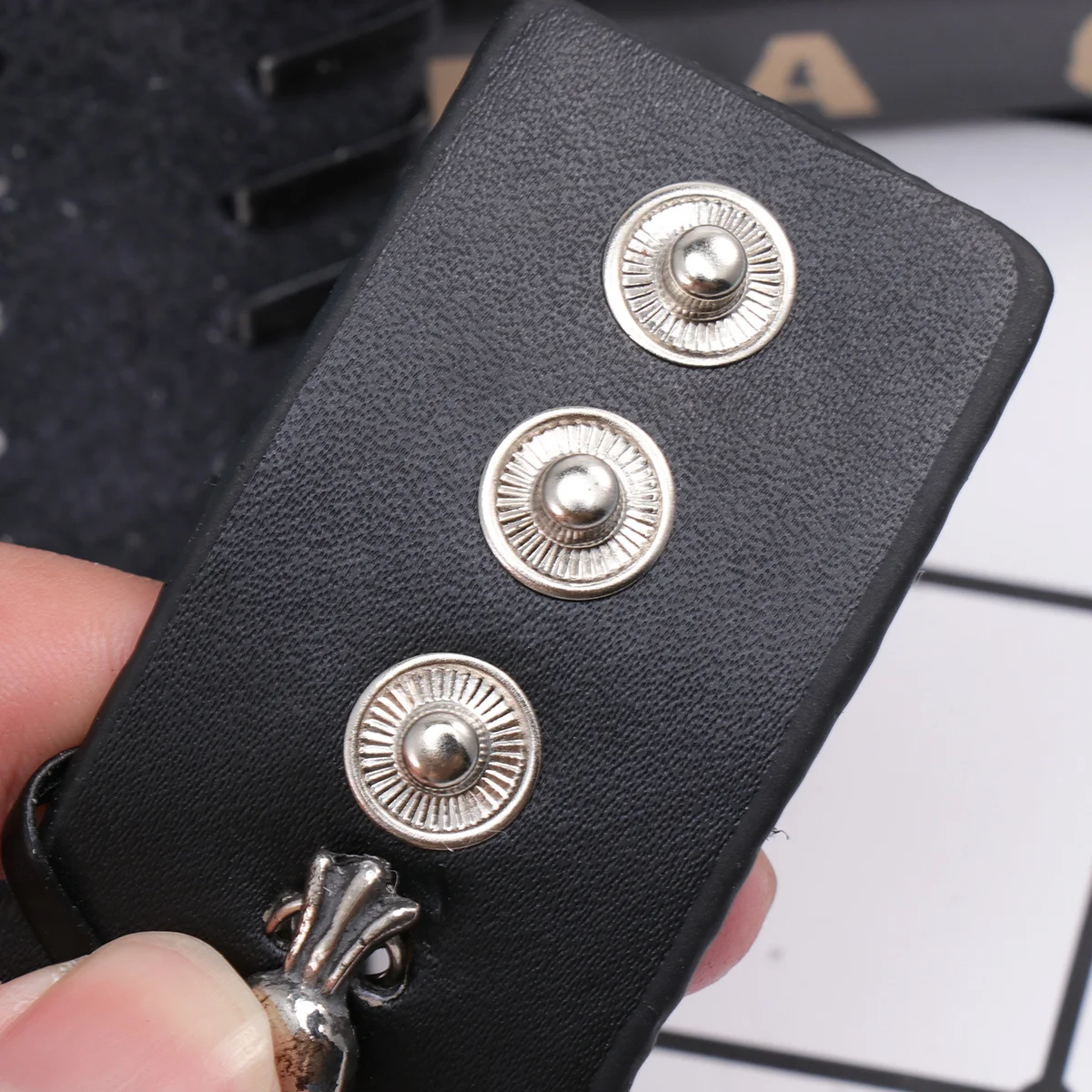 

1Pcs Punk Rock Style Braided Wrist Band Buckle Bracelet Adjustable Wide Cuff Strap for Business Travel Party