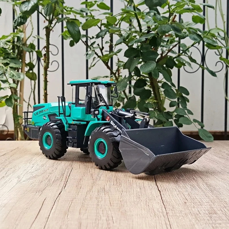 Alloy Model Gift 1:35 Scale Shantui LE70-3X New Energy Wheel Loader Engineering Machinery Diecast Model Toy for Collection