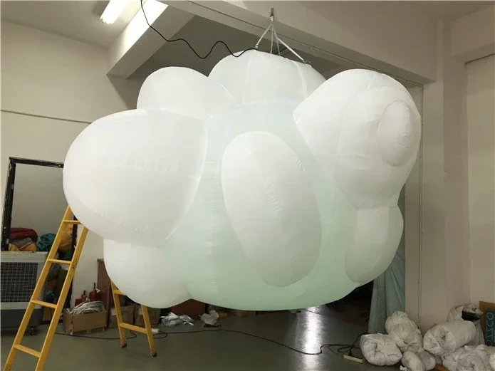 Hanging Lighted Inflatable Party Cloud Shape for Stage Decoration