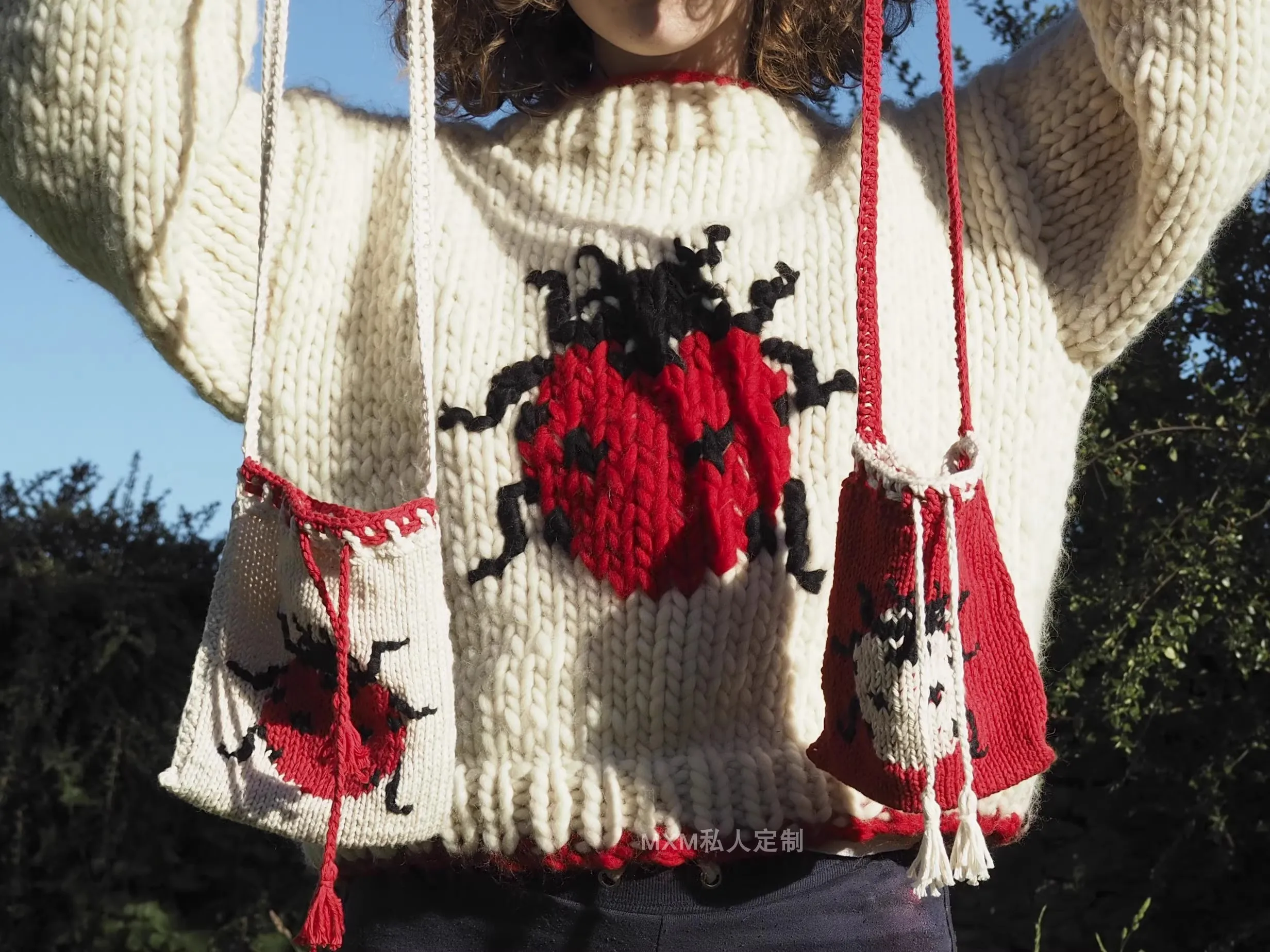 セブンスターてんとう虫柄ピュアウール手編み粗毛セーター女性の - Embroidery Lady Bug のレビューと価格