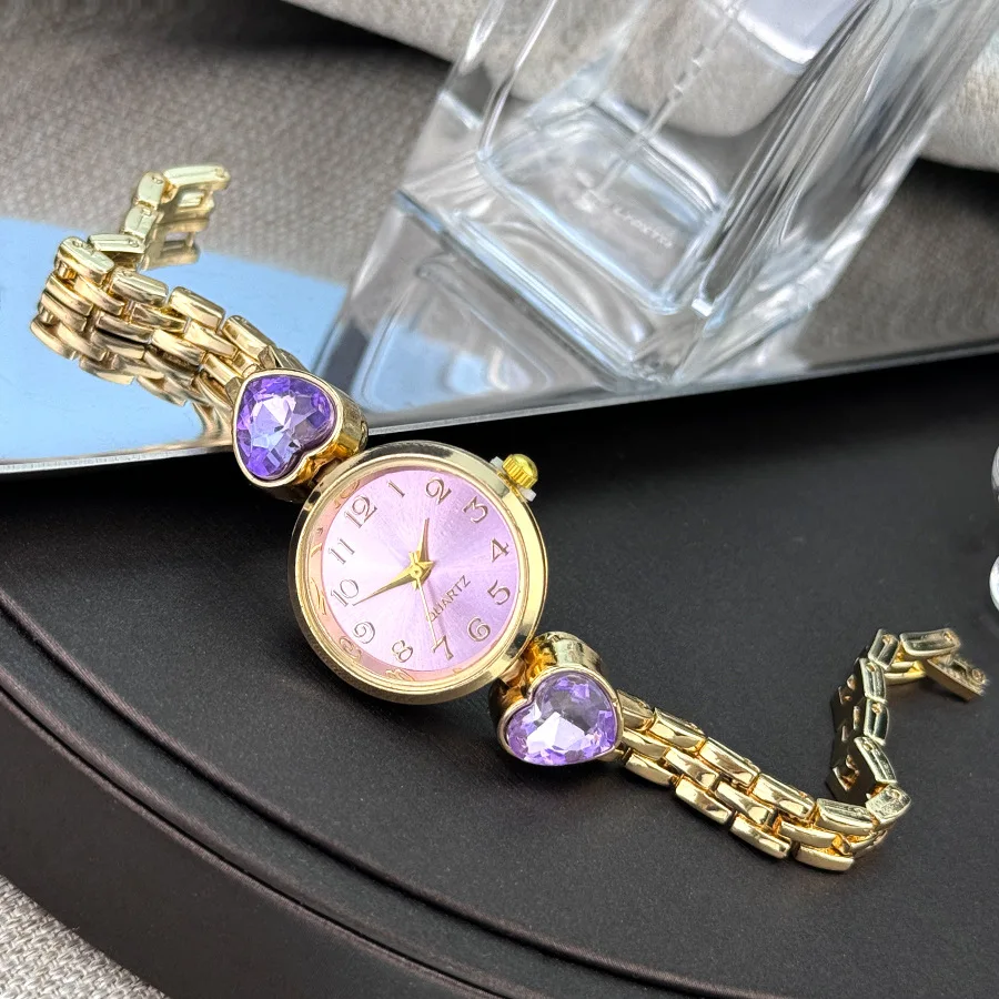 

Elegant Heart Shaped Wristwatch Women Luxury Lightweight Niche Design Fashion Bracelet Watches Wholesale Reloj Mujer