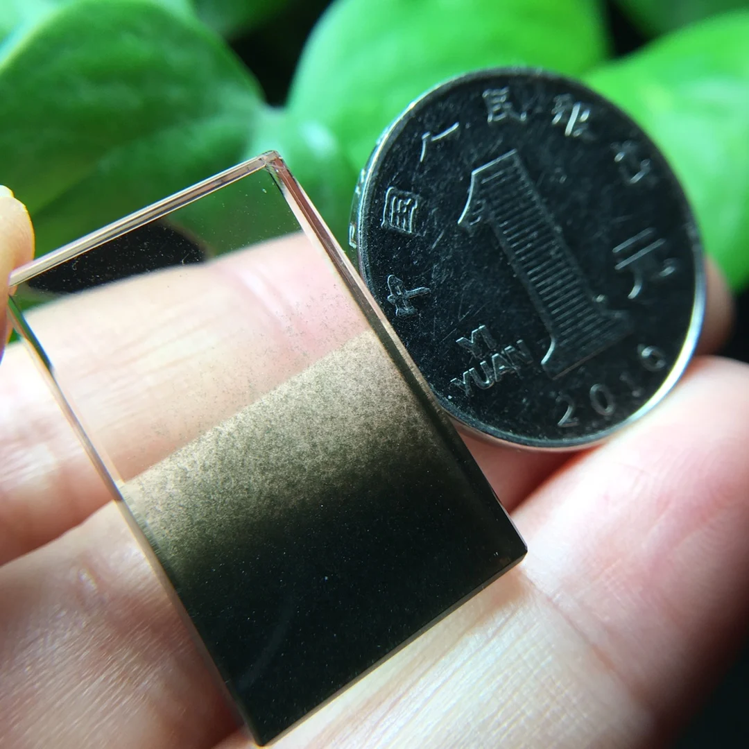Natural Green Phantom Quartz Pendant Brazil Women Men 37*11.2*6.9mm Bean Green Phantom Fashion Jewelry AAAAAA