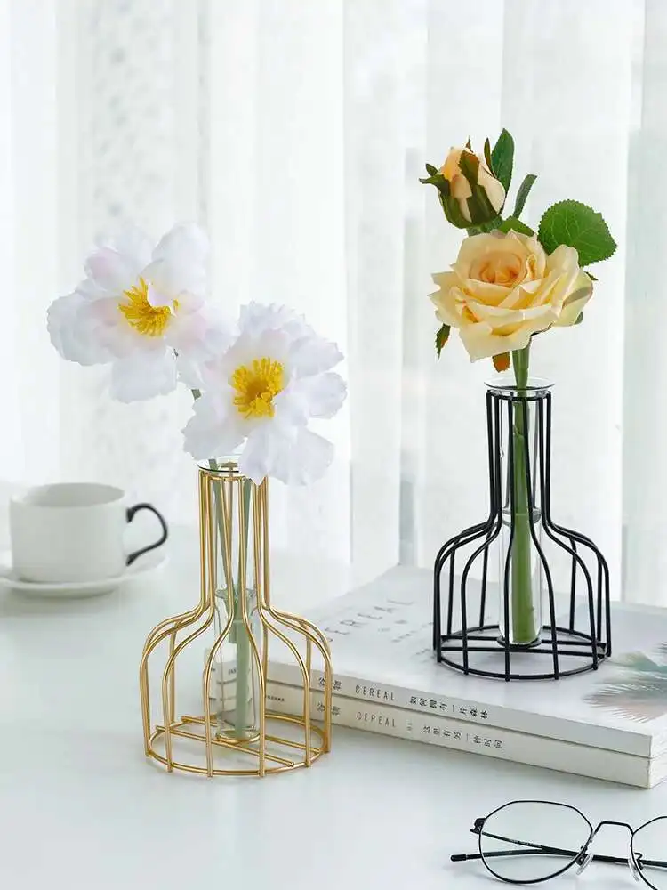 

Nordic Artificial Flowers Vase INS Flower Vase Metal Plant Holder Iron Line Gold Vase Solid Flower Rack Holder Table Decor