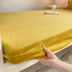 Solid Color Fitted Sheet Velvet Bedsheet Winter Bed Cover Skin-friendly Mattress Protector couvre lit (Pillowcase Need Order)