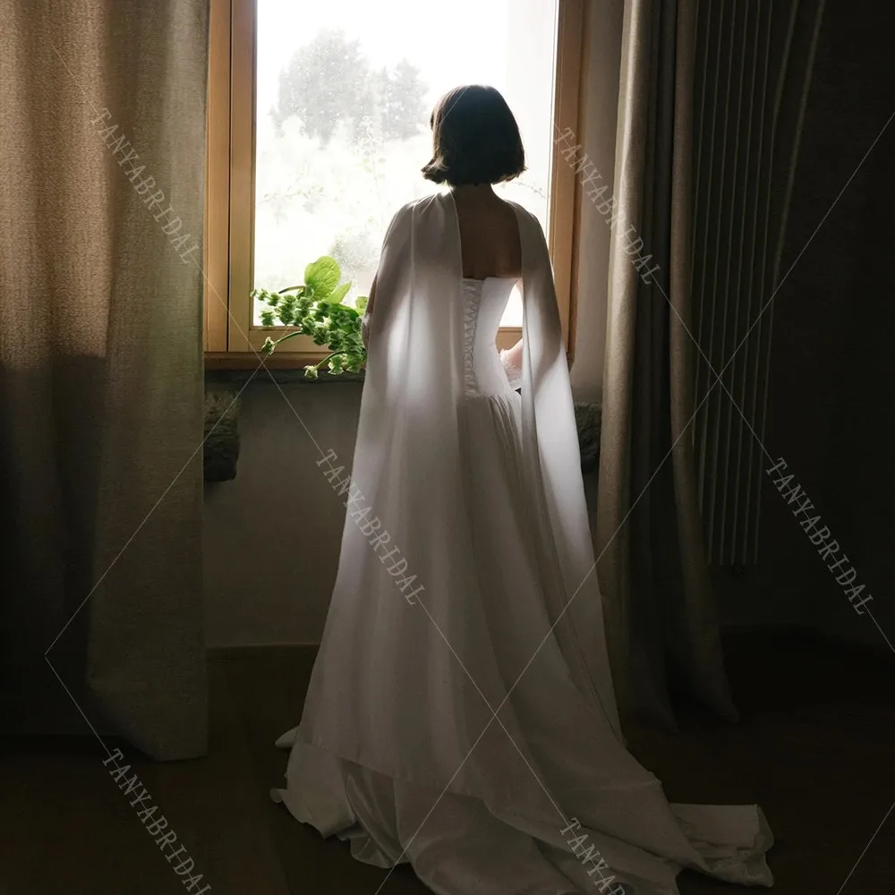 Customized Satin Strapless Wedding Dress Sleeveless Lace Up Back Bridal Gown A Line Sweep Train Elegant Bridal Photoshoot Dress