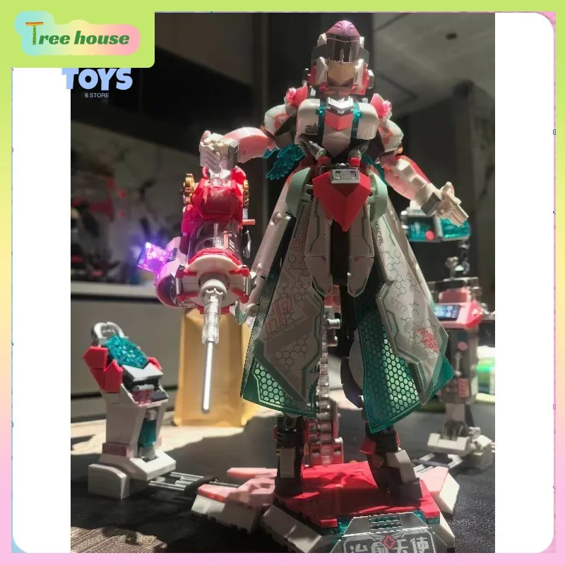 

Authentic iBlock City Dream Heroes 2D Style Chief Nurse Mecha Construction Toy Ornament Great Gift for Boys