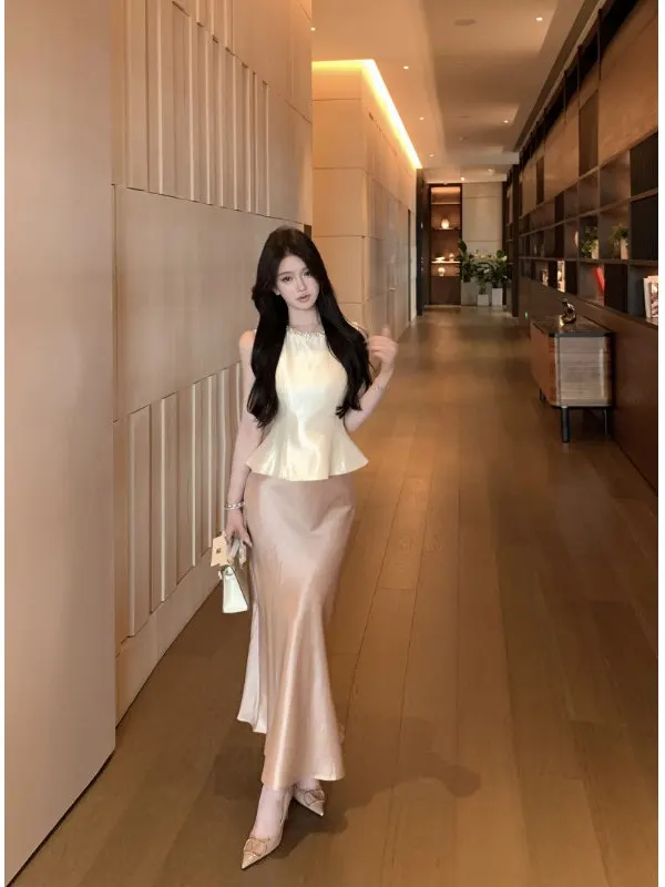 

Elegant Heavy Beaded Sleeveless Waist-Cinched Vest Women's Summer Fashion Set Bodycon Fish Tail Skirt Two-Piece Suit