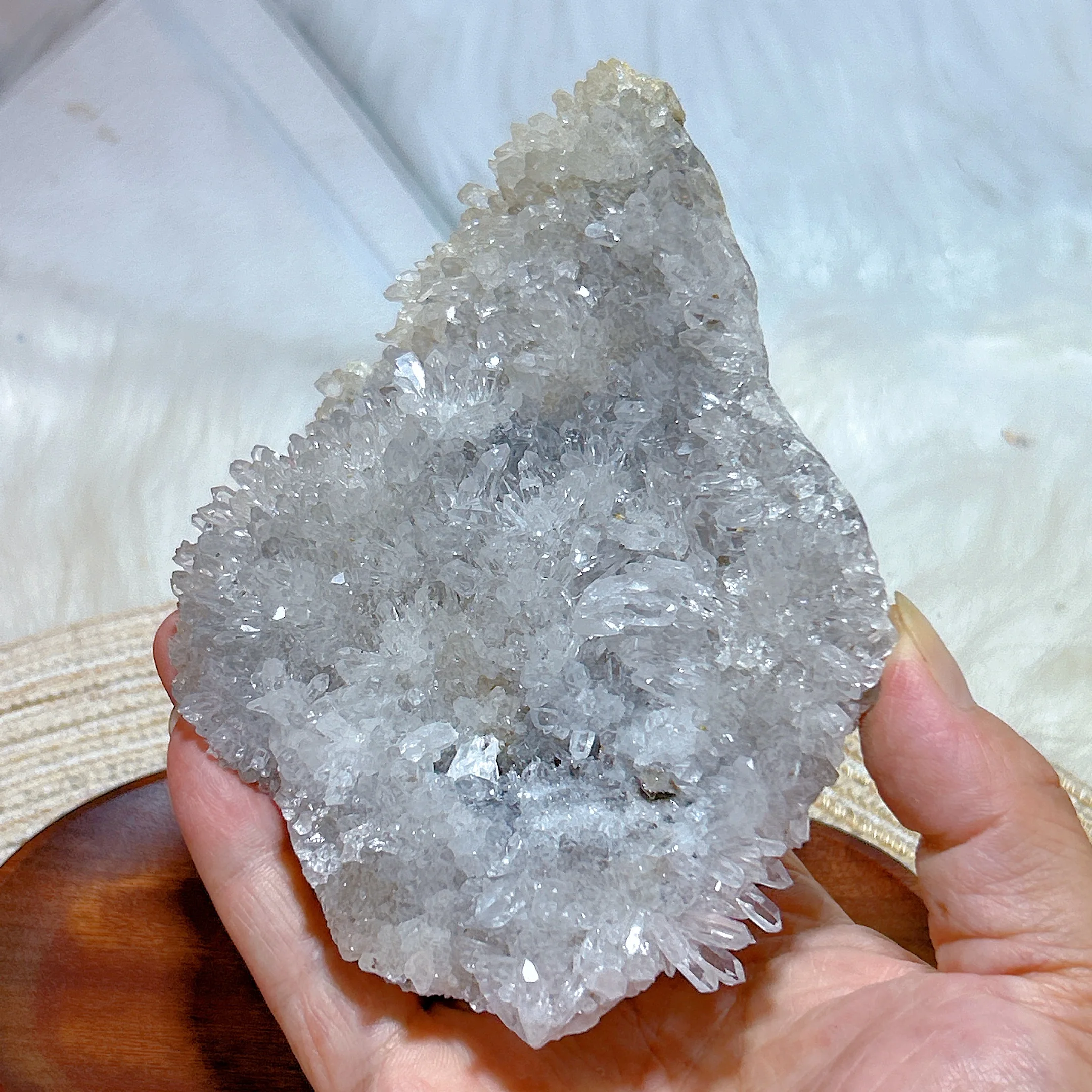 High Quality Natural Brazil Crystal Clear Quartz Cluster Specimen Healing Raw Stone Ore Mineral Home Decorations Ornament Gift