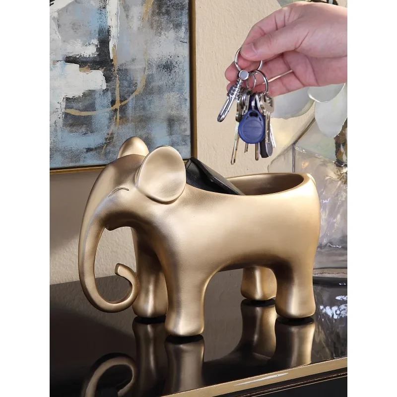 Enter the home, put key, store ornament, modern light luxury home, enter door, shoe cabinet, living room entrance