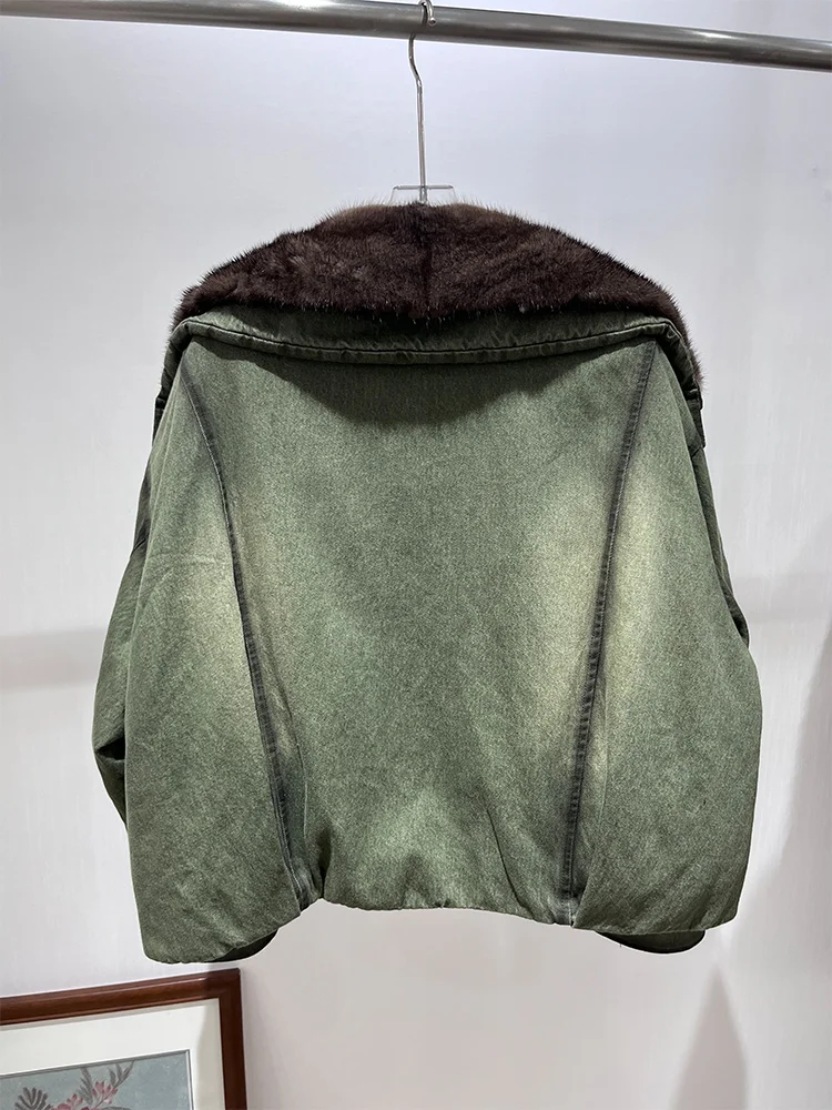 เสื้อแจ็คเก็ตขนห่านสำหรับผู้หญิง ฤดูใบไม้ร่วง-ฤดูหนาว ปี 2025  คอปกขนมิงค์แท้  แจ็คเก็ตยีนส์  เสื้อคลุมหรูหราสำหรับผู้หญิง