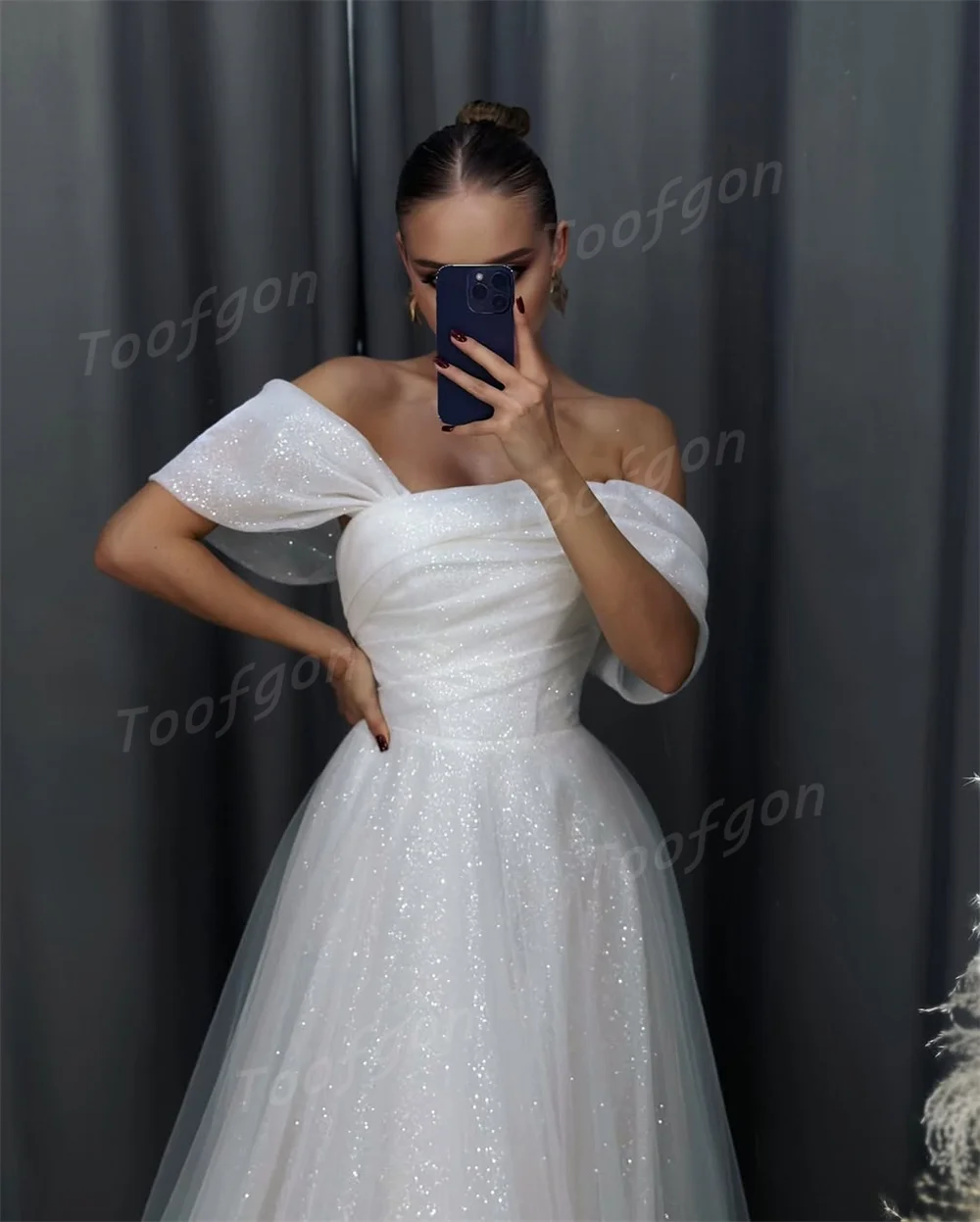 Toofgon بريق تول لامع فساتين الزفاف قبالة الكتف غاردن الطية سباركلي فستان العروس مخصص مشد عارية الذراعين زي العرائس