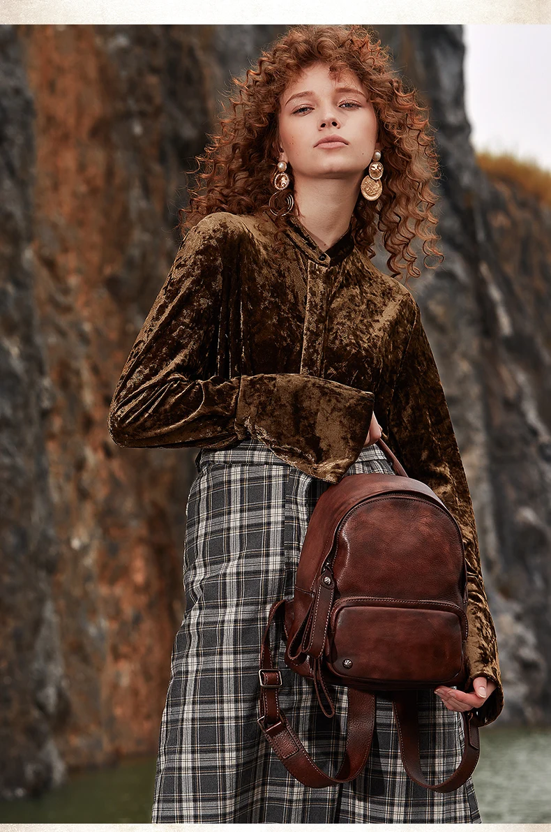 

2025 Новый женский маленький рюкзак из натуральной кожи, женские повседневные школьные сумки, литературные оригинальные мягкие