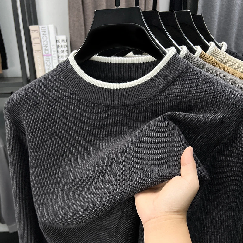 

Light luxury men's fashion color blocked sweater Korean style new trend high-quality casual comfort knitted round neck pullover