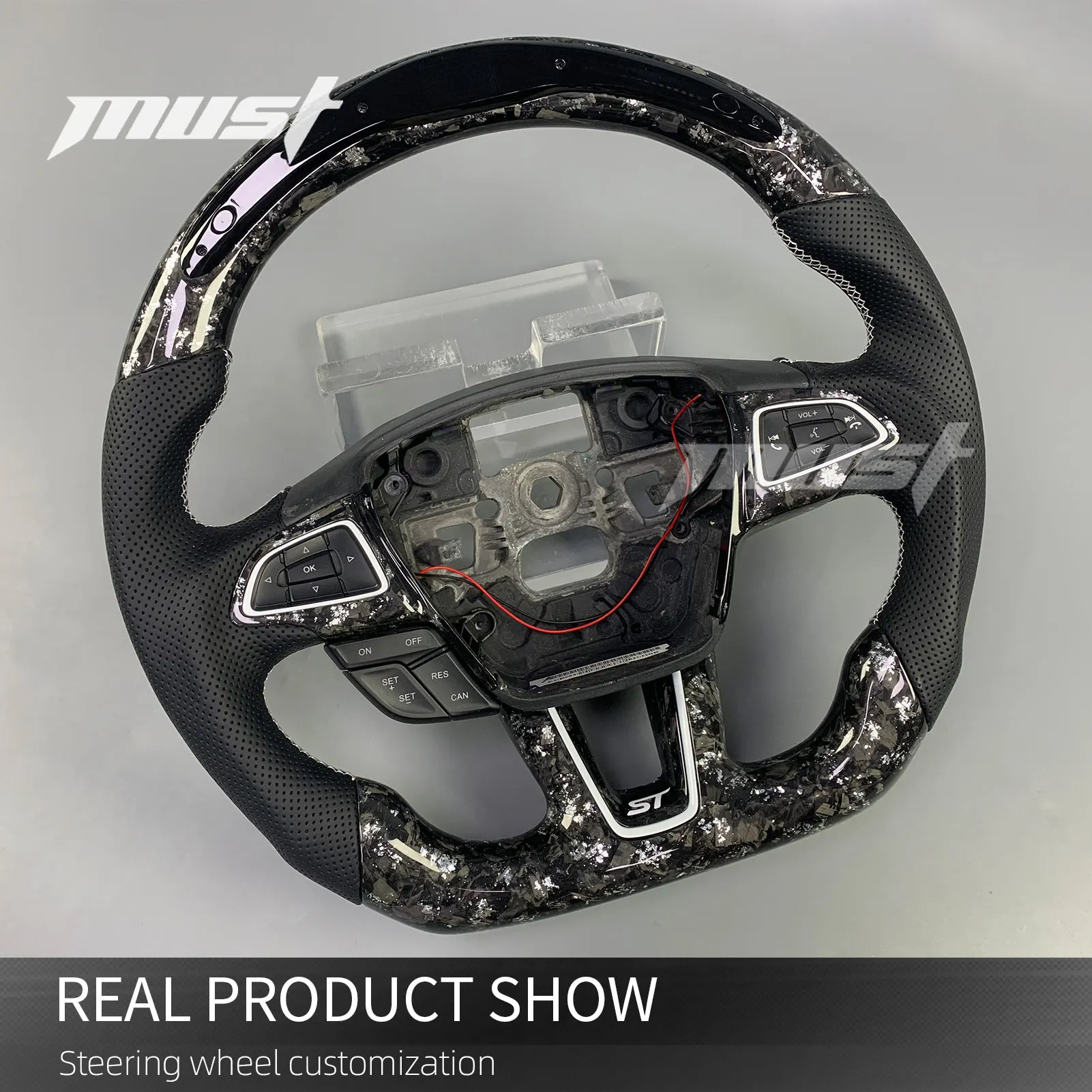 For Ford Focus MK3 RS ST ST-Line Active 2015-2018 Customized Carbon Fiber Steering Wheel support heating LED rpm display