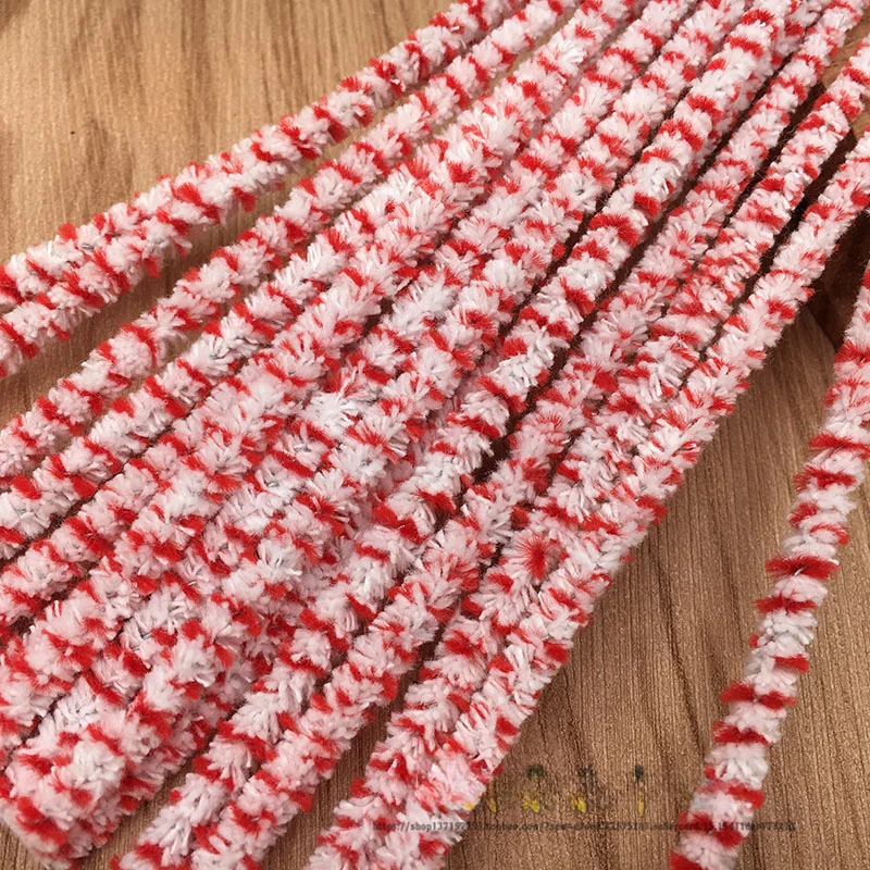 80 sets of red and white pipe cleaning accessories