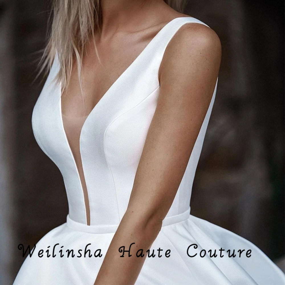 Weilinsha V Neck Court Train Bridal Gowns 2022 Italian Satin Wedding Dresses for Marriage   Zipper Back Robe De Mariée 2023