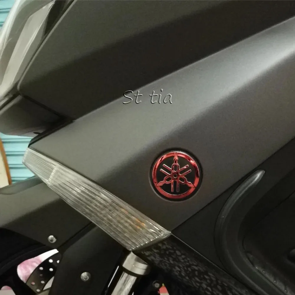 ملصق شعار لياماها TMAX500 TMAX 530 500 تعديل شعار دراجة نارية مقاوم للماء TMAX دراجة نارية ثلاثية الأبعاد ABS شعار مائي خزان الجسم #3