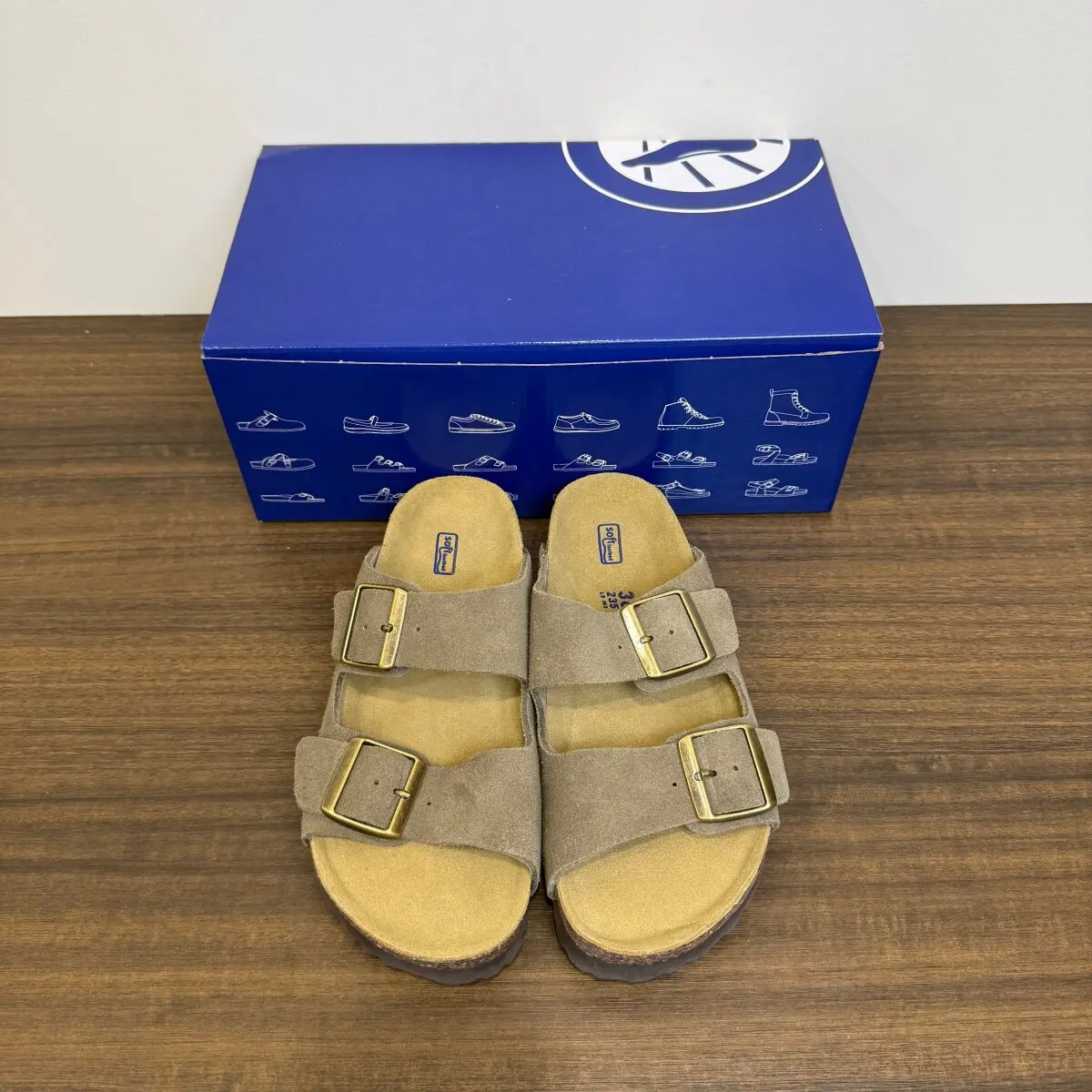 Cowhide two character slippers for men and women, summer outdoor beach shoes, cork leather thick soled casual shoes