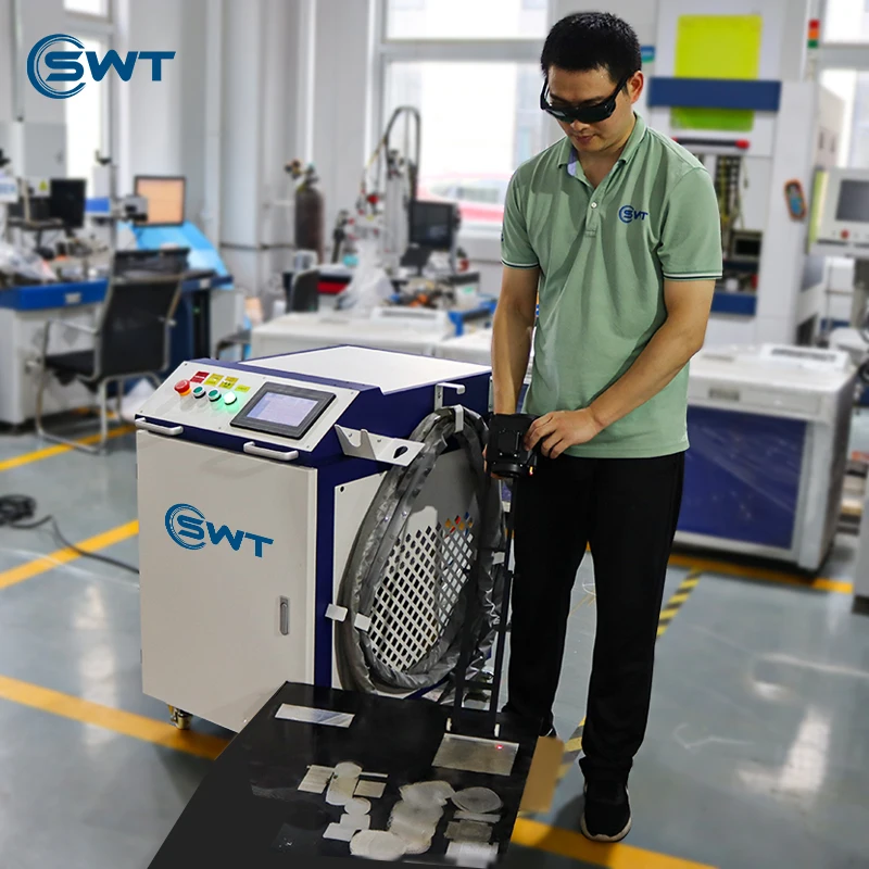 

1000W Pulse Laser Cleaning Machine Automotive Body Paint Coating Ship Hull Cleaning CE