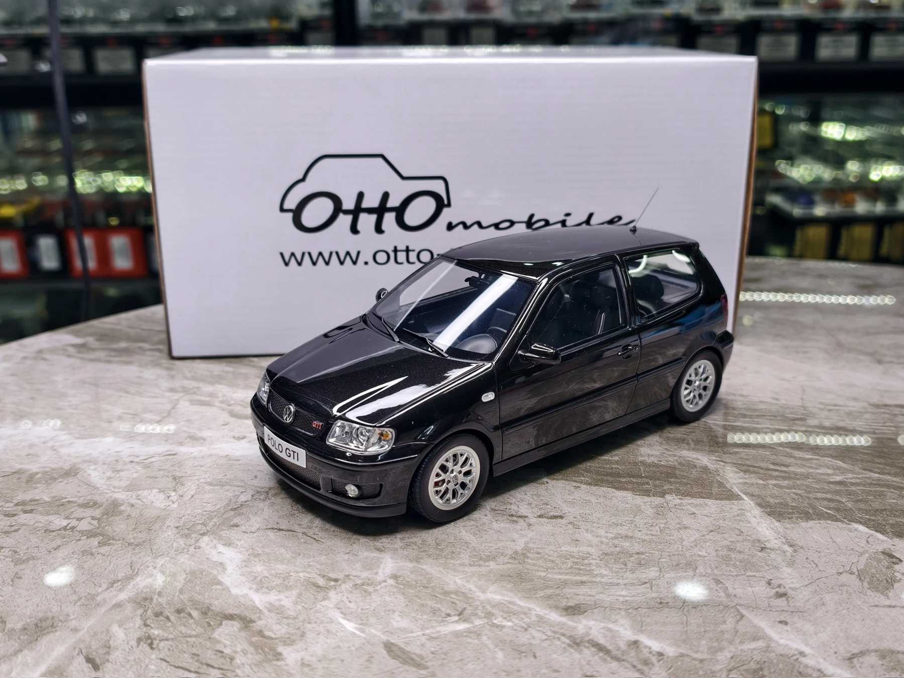 

OTTO 1:18 POLON GTI BLACK MAGIC LA7W 2001, моделирование, ограниченная серия, смола, металл, статическая модель автомобиля, игрушка в подарок