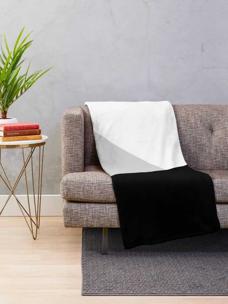 Monochromatic Black White Gray Color Block Throw Blanket Luxury Thicken manga Sofa Throw Blankets