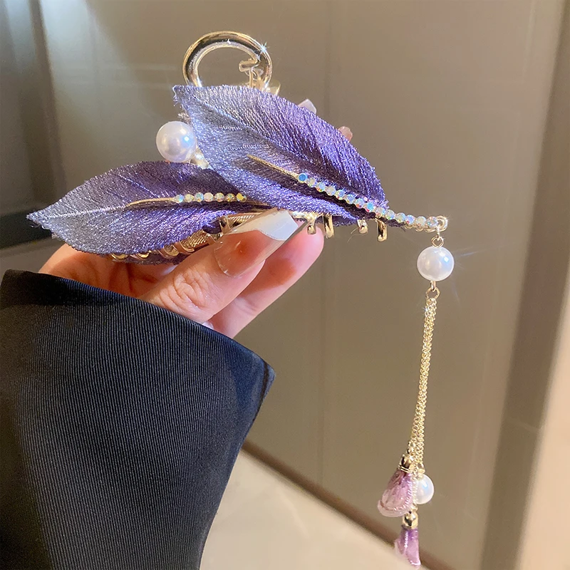 Leaves Tassels Hair Clips Women Fashion Rhinestone Pearl Hair Claws  Elegant Fairycore Headwear Style Clip Hair Accessories