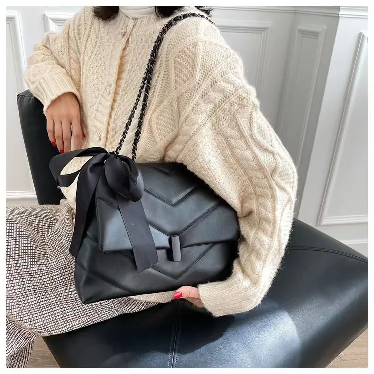 2025 뉴 레트로 여성 숄더백 대용량 자수 패션 크로스백 명품 디자인 캐주얼 여성 지갑