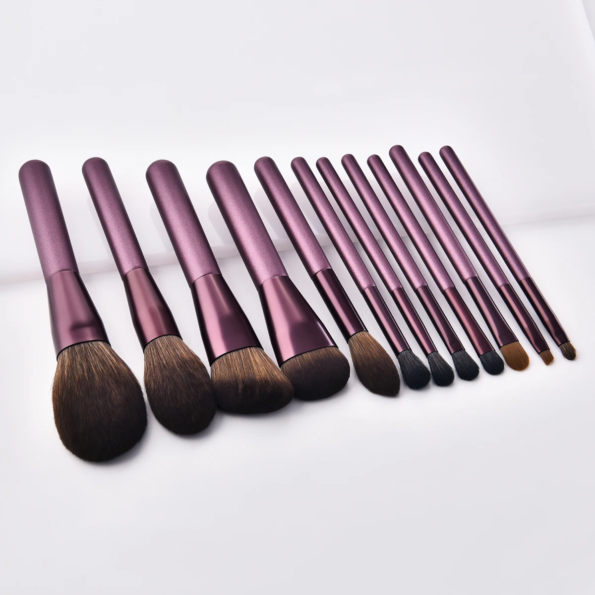

12pcs Makeup Brush Set Professional Cosmetics Beauty Tool Foundation Eyeshadow Brushes Women Daily Use Premium Wooden H Soft