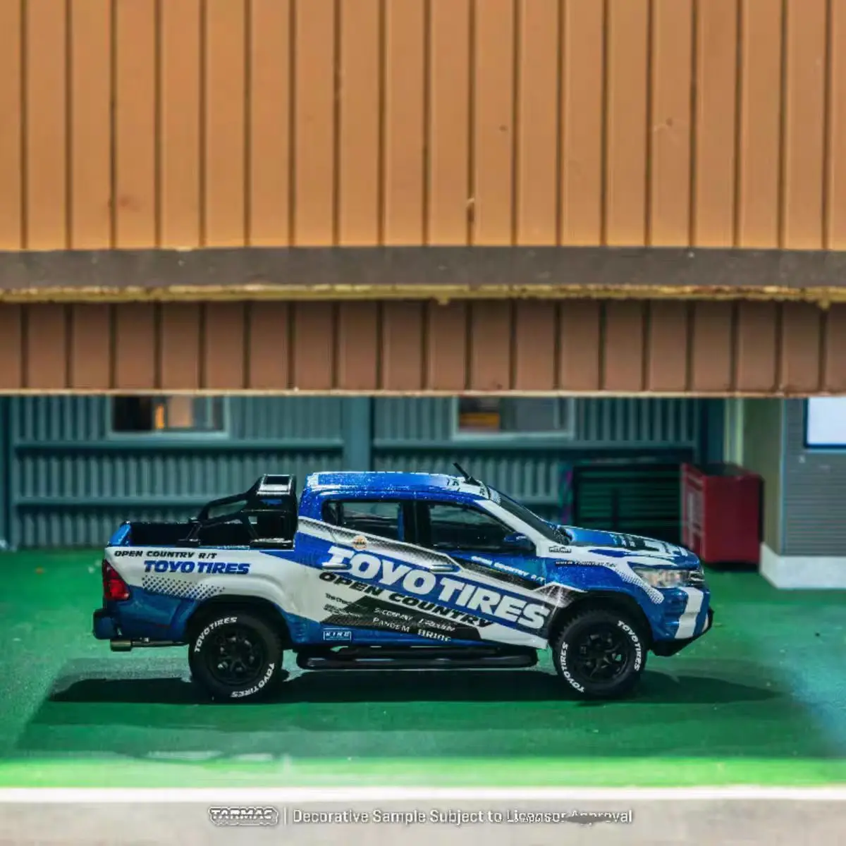 ターマックワークス TW 1:64 トヨタ、ハイラックスピックアップ、合金製カーモデル