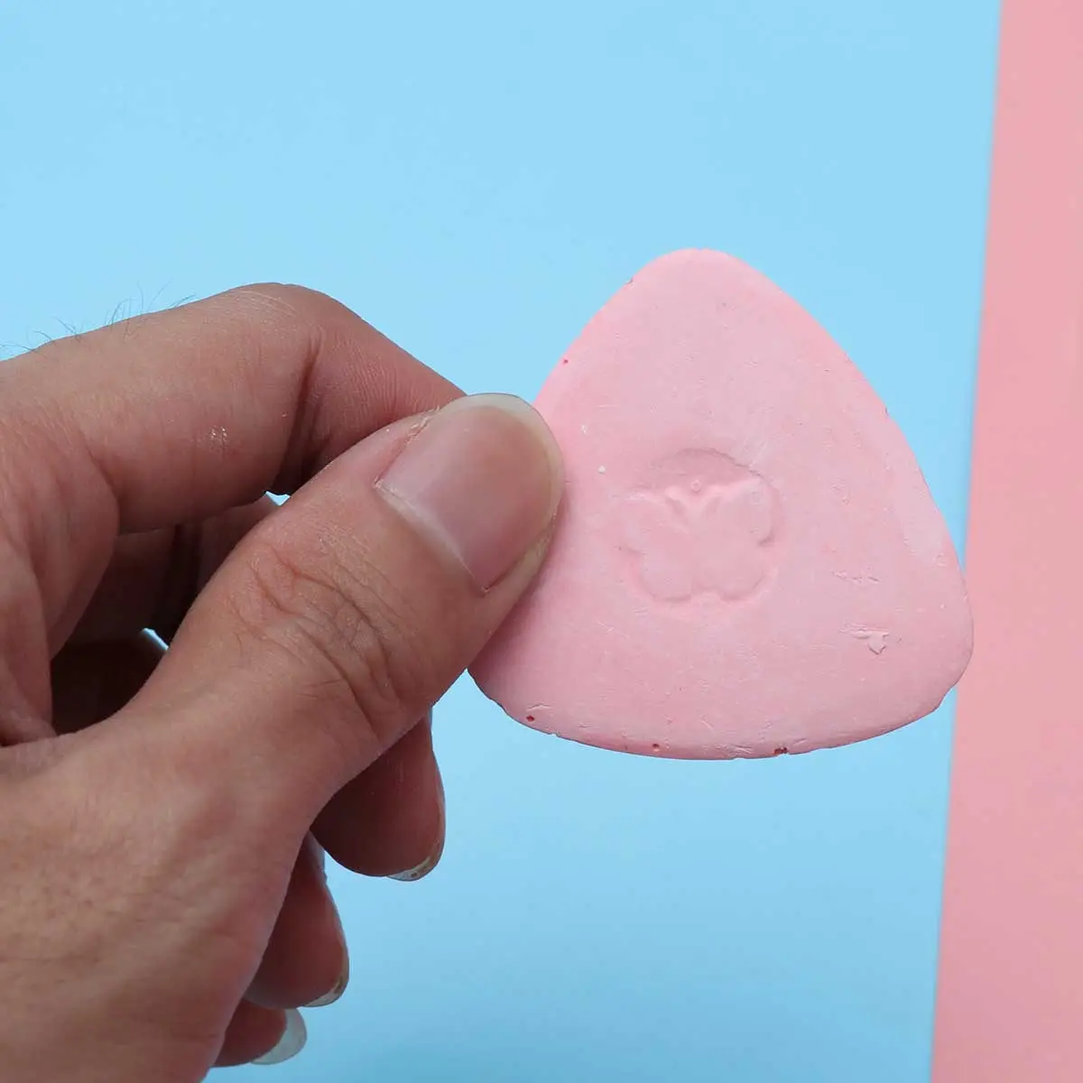 

10Pcs Tailors Chalk Fabric Colorful Triangle Markers Erasable Sewing Powder for Professional Dressmaker Patchwork