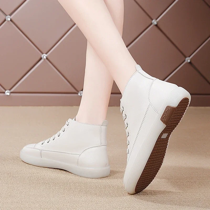 Autumn New Leather White Women Shoes Flat Soft Sole Comfortable Casual High Top Shoes for Women Sneakers Zapatos De Mujer