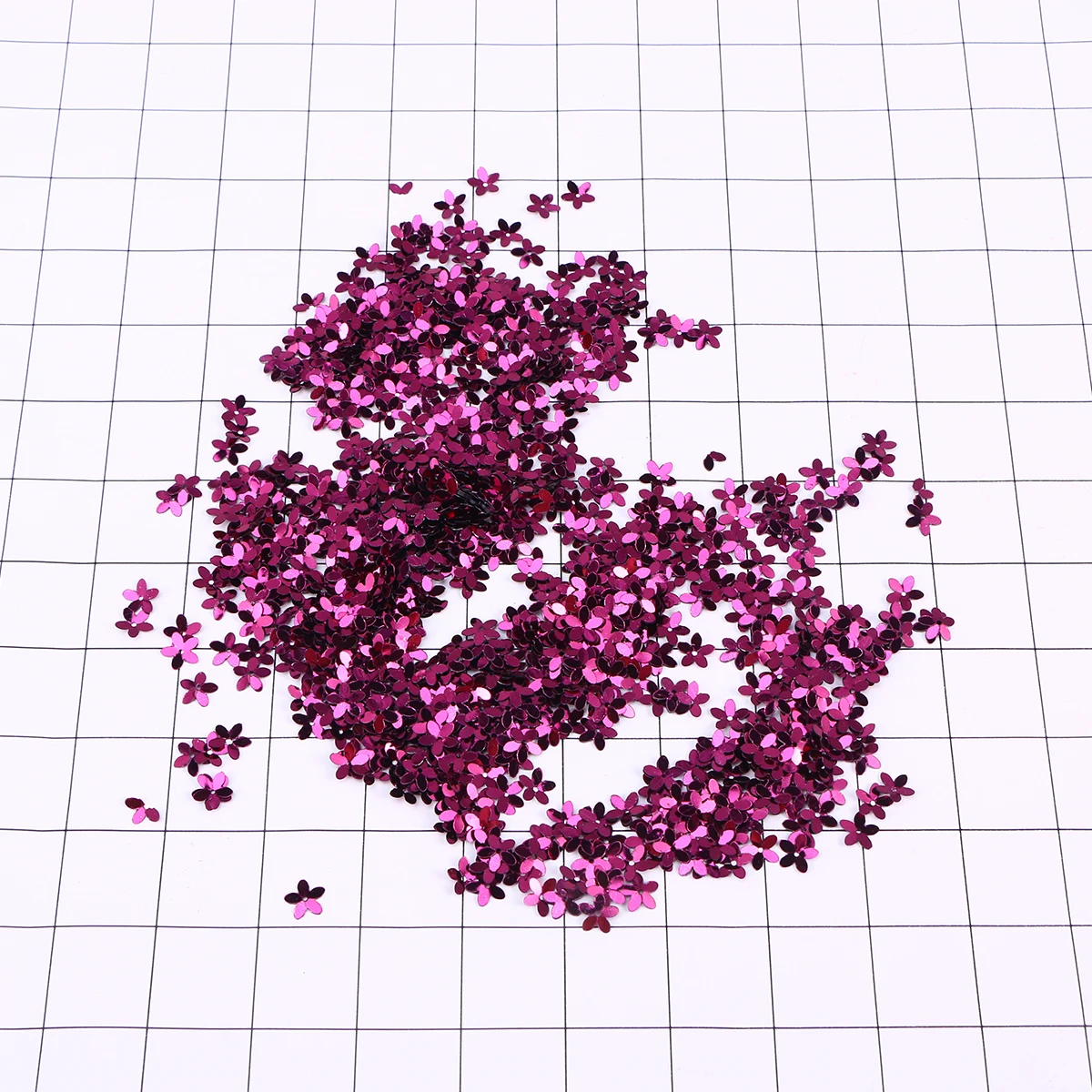 

800 PC Five-petal Sequins Jewelry Accessories The Flowers Sewing Clothes Patches