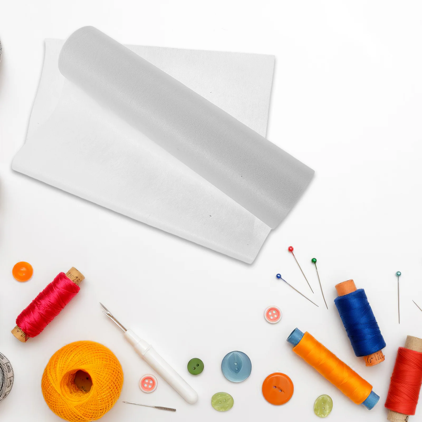 

1pcs 1 Roll Non-Woven Interlining 20 Yard Lightweight Iron-On Fusible Interfacing For Shirts Suits Garments Medium Weight Fabric