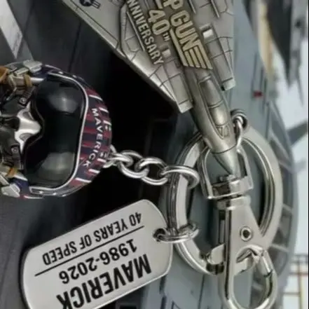

In Stock Top Gun 40th Anniversary Keychain Pilot Duck Cosplay Collectible Figurine 2026 Movie Fan Exclusive Gift