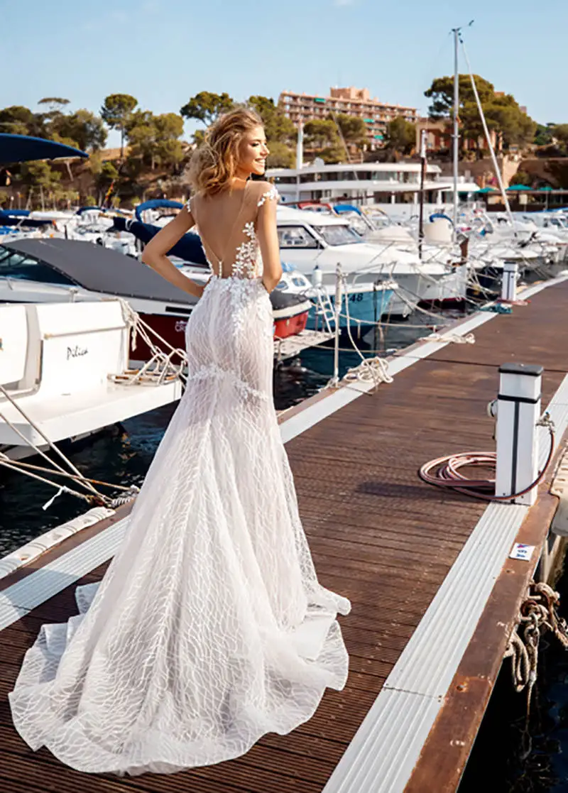 Abito da sposa sexy senza maniche 2024 Applicazioni in pizzo Una linea Abiti da sposa Abito da sposa Sweep Train Vestido De Noiva Personalizzato