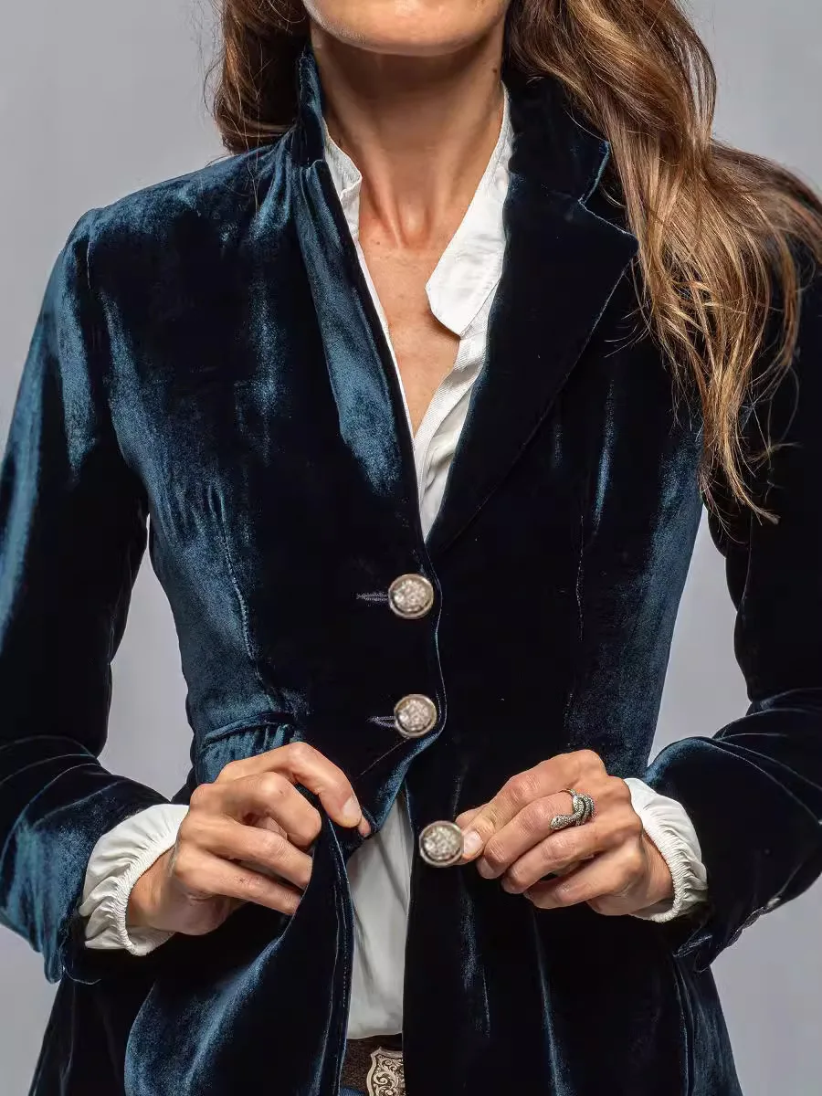 

Модная элегантная женская бархатная куртка с воротником-стойкой и длинным рукавом в уличном стиле, небольшой индивидуальный топ с разрезом, трансграничный