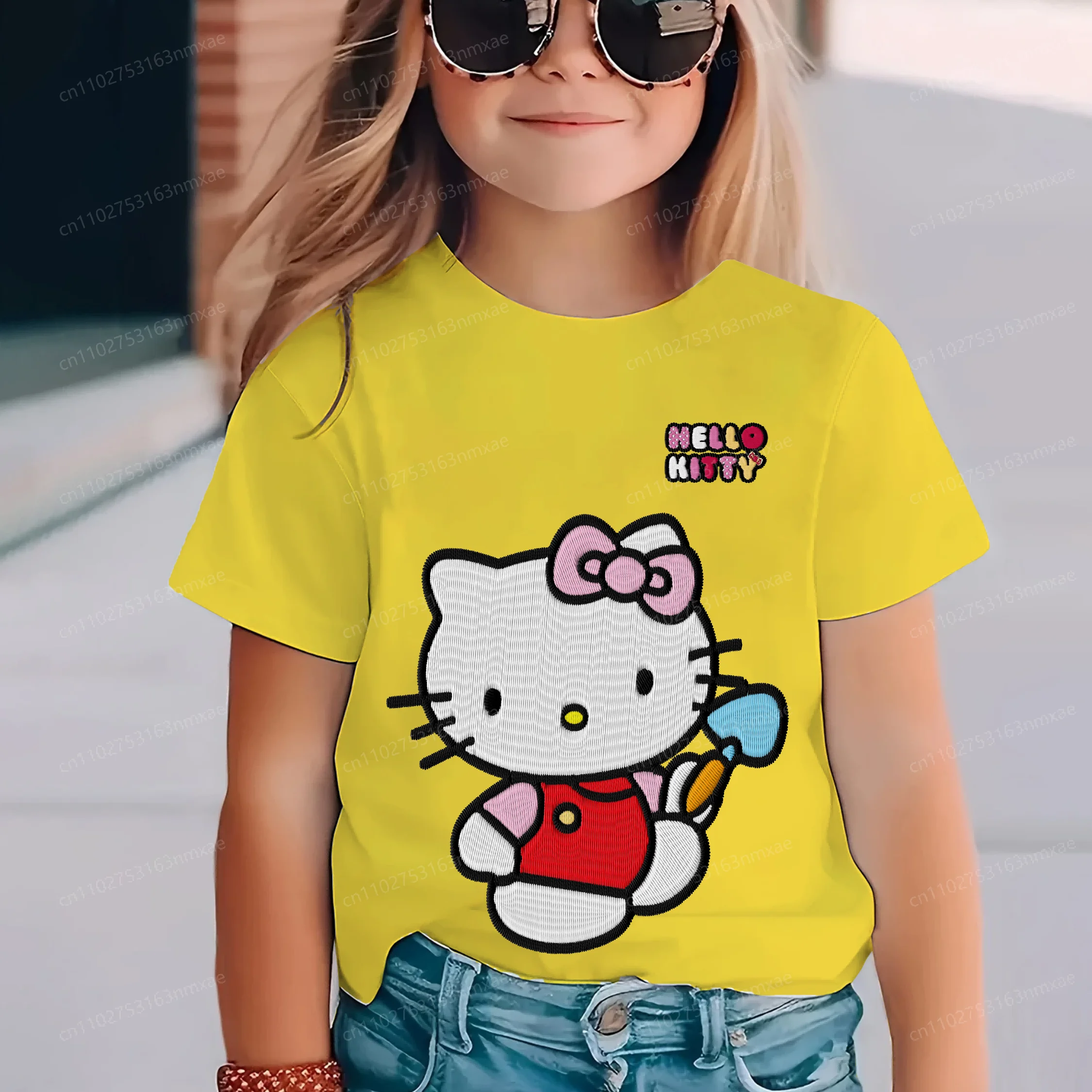 

Летняя одежда для девочек, детская одежда с вышивкой Hello Kitty 2025 года, детская одежда из чистого хлопка, детская футболка с текстурой, 3D принт для мамы