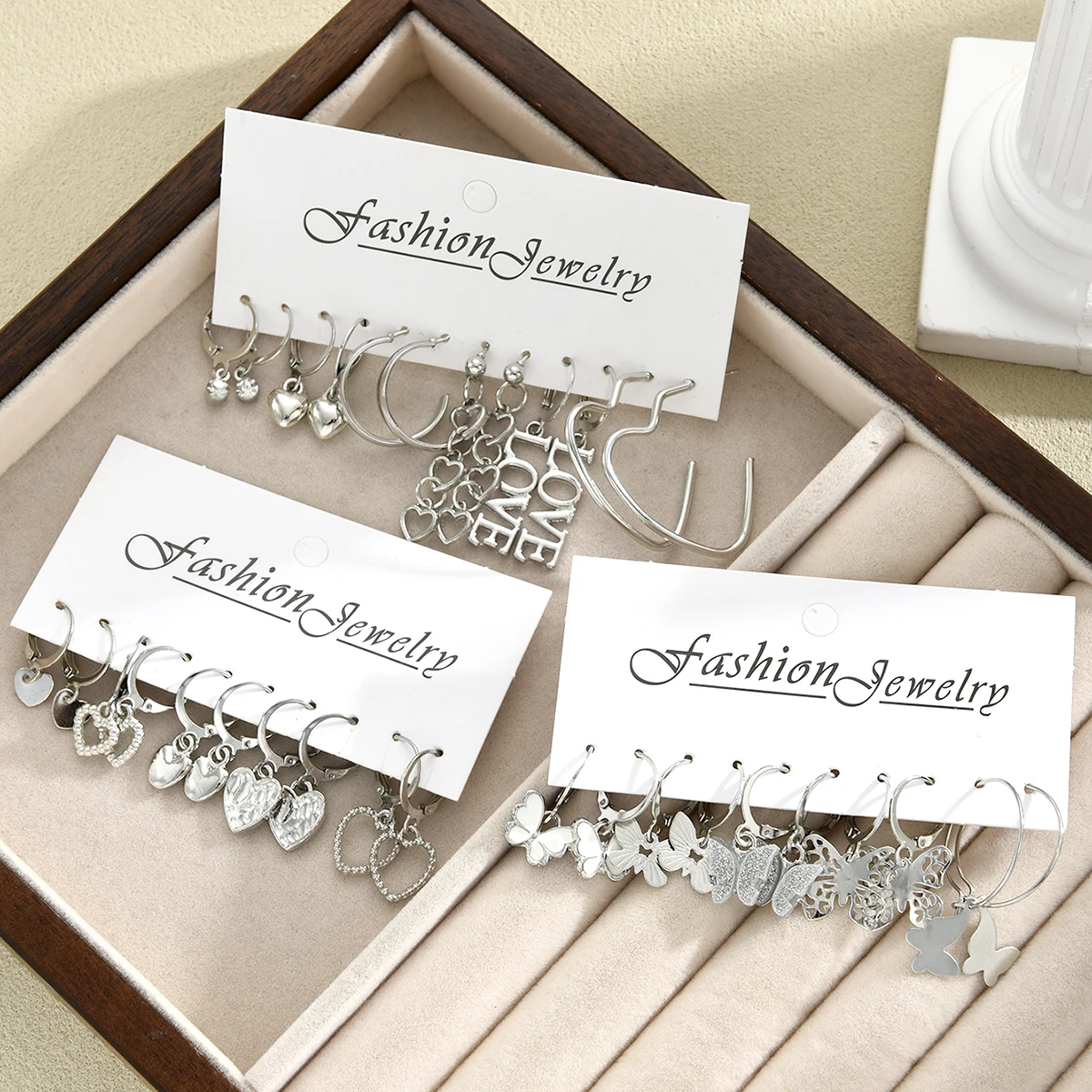 Fashion Creative Simple Earrings Set for Women Vintage Temperament Hollowed-out Butterfly Love Earrings Jewelry Gifts 2026 New