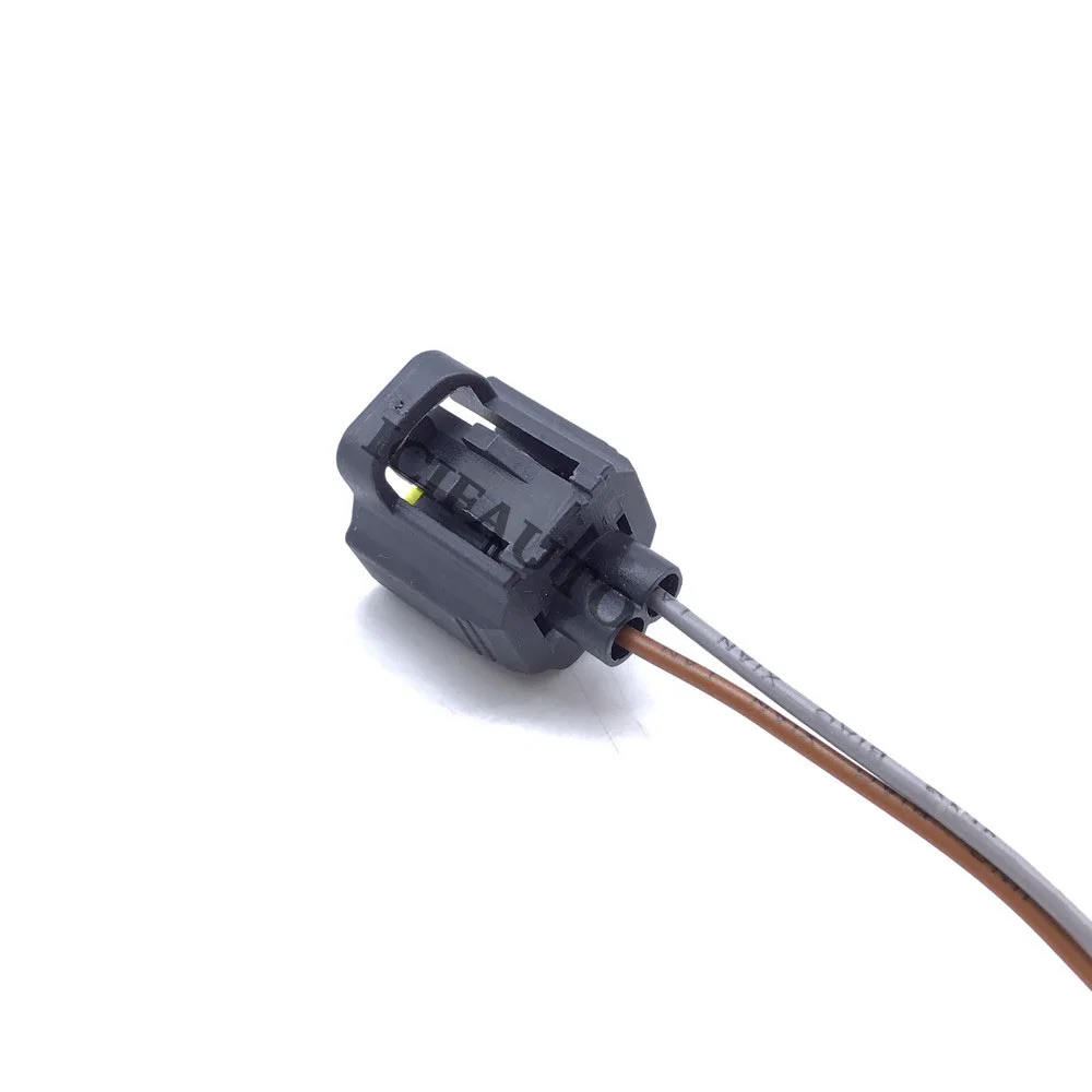 

Plug Pigtail Connector Engine Coolant Temperature Sensor for Ford Mercury Mariner Mountaineer Mazda B4000 Tribute3L8Z-12A648-BA