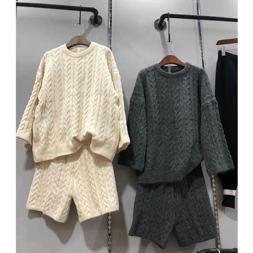 Casual Knitting Suit Women Autumn and Winter Loose Slimming Twist Sweater Shorts Fashion Sports Style Two-piece Korean Fashion