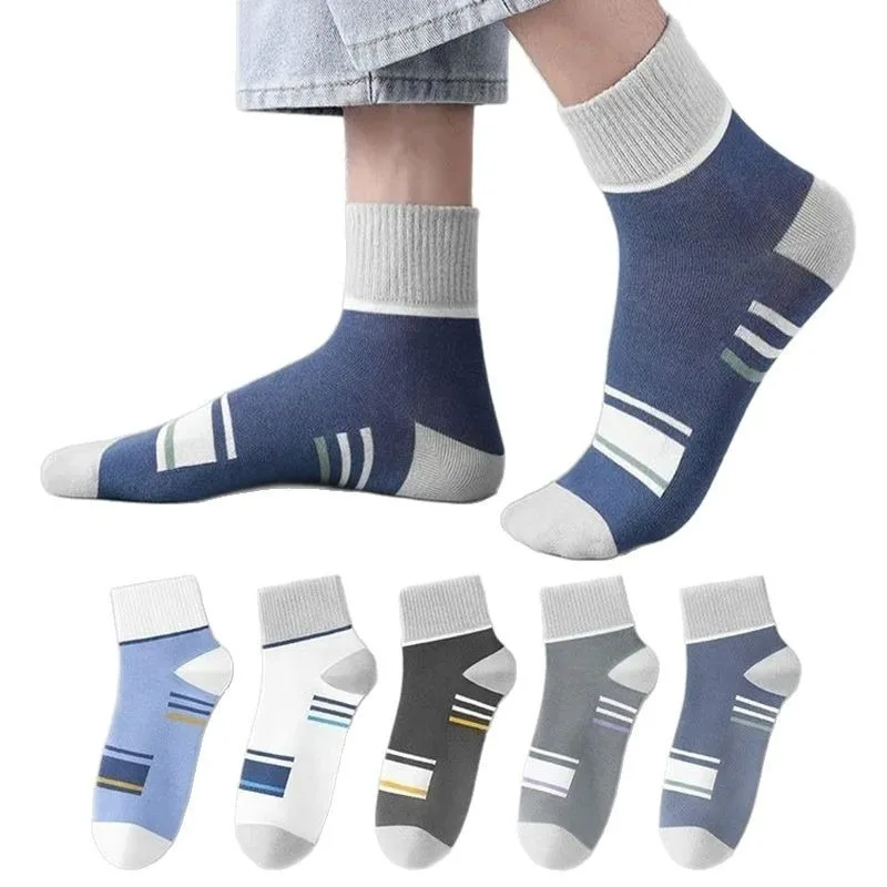 ถุงเท้าผู้ชาย ถุงเท้ากีฬาผ้าฝ้ายระบายอากาศ ถุงเท้าผู้ชายใส่สบาย ซึมซับเหงื่อ ระงับกลิ่นกาย ถุงเท้าธุรกิจ คุณภาพสูง