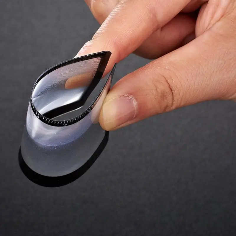 Portable 3X Magnifier Portable Card Magnifying Glass Ultra-thin PVC Lens Pocket HD Outdoor Fire Reading Magnifying Glass