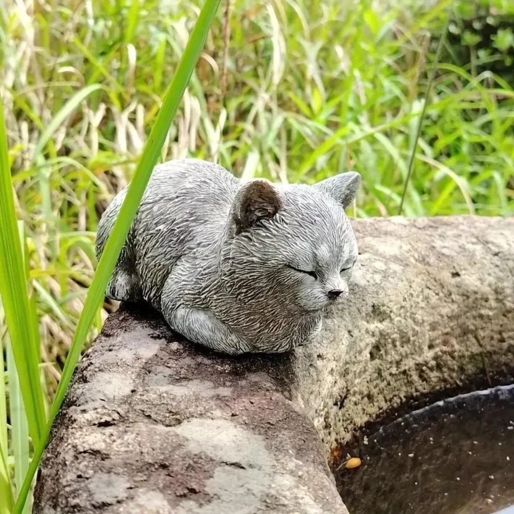 

Micro Landscape Resin Cat Statue Unique Realistic Cat Sculpture Cartoon Animal Figurines Courtyard